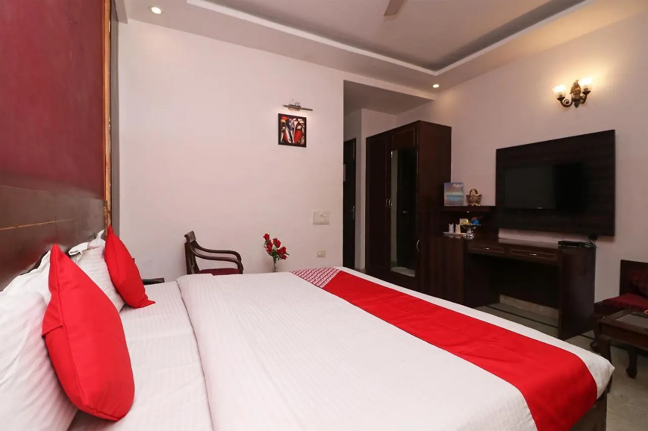 Oyo 566 Hotel Soni Villa Gurgaon 3*,