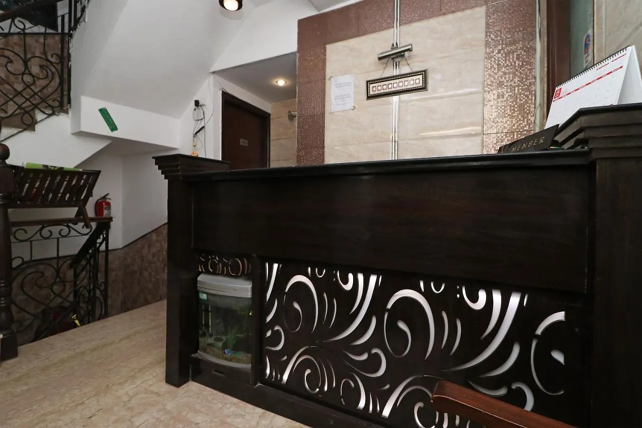 ***  Oyo 566 Hotel Soni Villa Gurgaon India